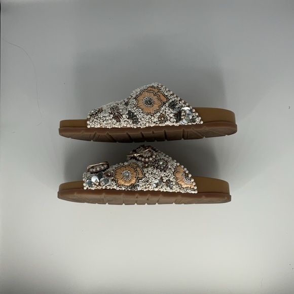 *Like New House of Harlow 1960 beaded slide sandals size 7.5 - Picture 3 of 7